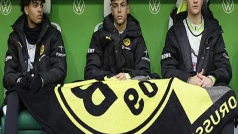 80五虎集体爆发，两站赛事四人闯入八强，国锦赛亮点纷呈